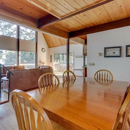 Lopez Island Hunter Bay Waterfront Home Exterior photo