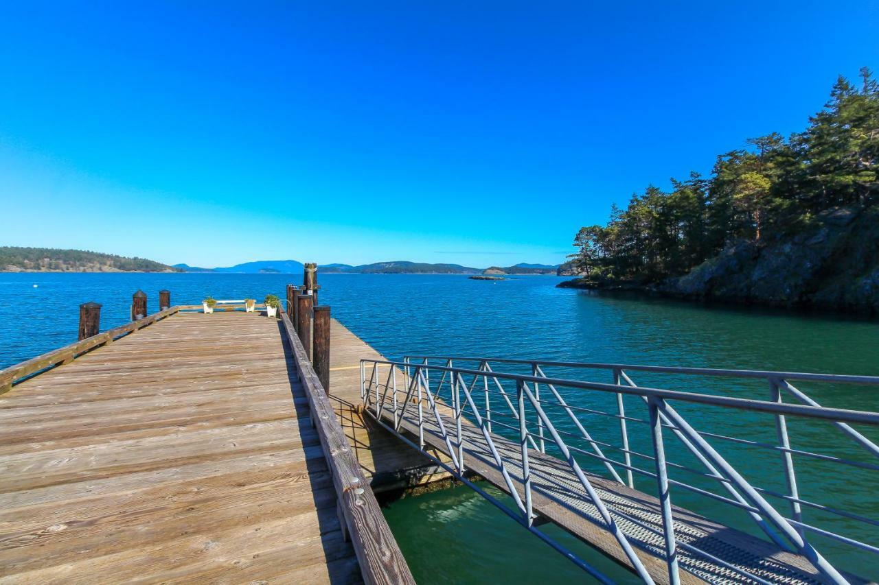 Lopez Island Hunter Bay Waterfront Home Exterior photo