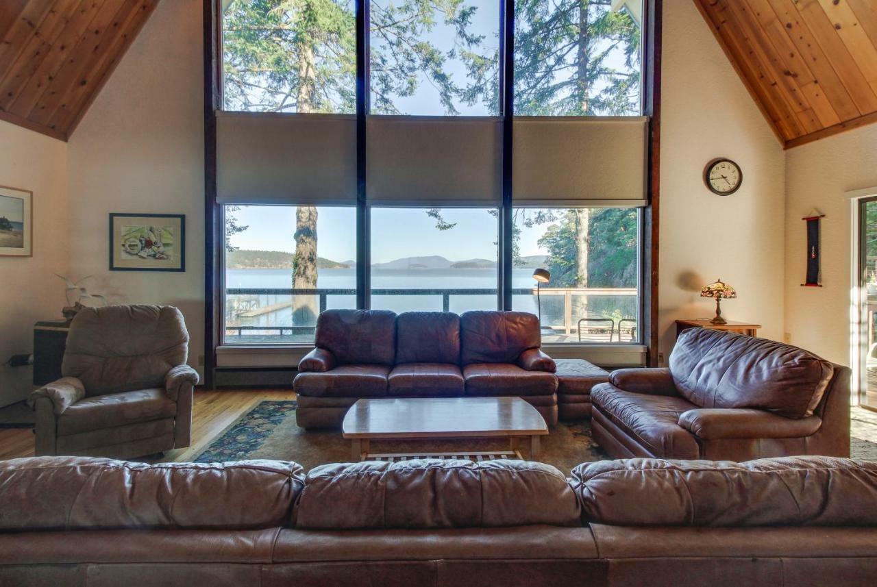 Lopez Island Hunter Bay Waterfront Home Exterior photo